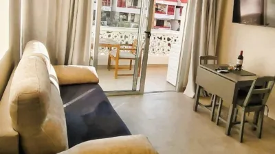 Apartment at Calle Noelia Afonso Cabrera, 6 photo 2