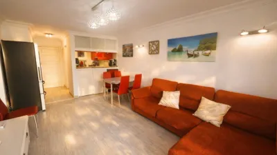Apartment on Avenida de Rafael Puig Lluvina, 34 photo 11