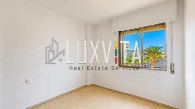Apartment on Avenida Juan Carlos I photo 12