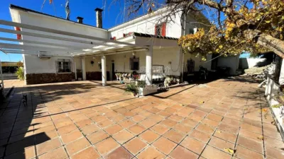 Chalet en venta en Las Colinas, Moraleja de Enmedio de 1.950.000 €