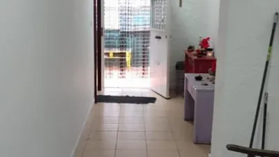 Casa en venta en Parque Victoria Eugenia, Martiricos-La Roca (Distrito La Rosaleda-La Roca. Málaga Capital) de 390.000 €