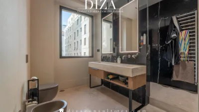 Apartment on Calle de José Ortega y Gasset photo 49