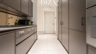 Apartment on Calle de José Ortega y Gasset photo 50