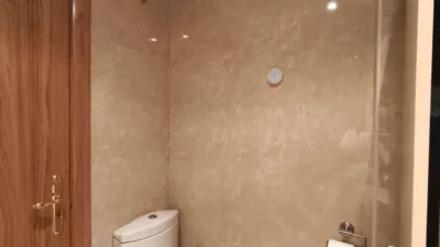 Piso en alquiler en Calle de Alfonso III 'El Magno', Centro (Oviedo) de 700 €<span>/mes</span>