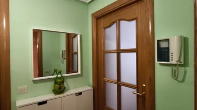 Piso en alquiler en Calle de Alfonso III 'El Magno', Centro (Oviedo) de 700 €<span>/mes</span>