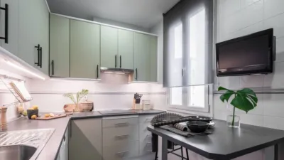 Piso en alquiler en Calle de Nicasio Gallego - Imagen 3