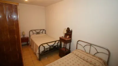 Chalet en venta en Calle Hornos, 18, Mombeltrán de 67.000 €