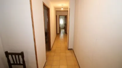 Chalet en venta en Calle Hornos, 18, Mombeltrán de 67.000 €