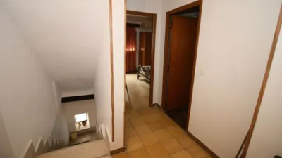 Chalet en venta en Calle Hornos, 18, Mombeltrán de 67.000 €