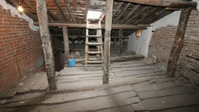 Chalet en venta en Calle Hornos, 18, Mombeltrán de 67.000 €