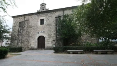 Chalet en venta en Calle Hornos, 18, Mombeltrán de 67.000 €