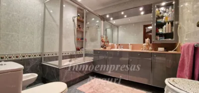 Casa adosada en venta en Calle de Atxabaso, Mungia de 750.000 €