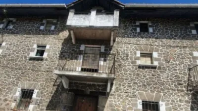 House in the Centre photo 3