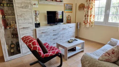 Chalet on Calle de la Jumilla photo 24