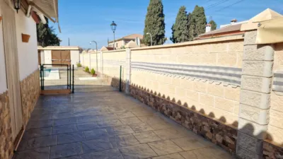 Chalet on Calle de la Jumilla photo 31