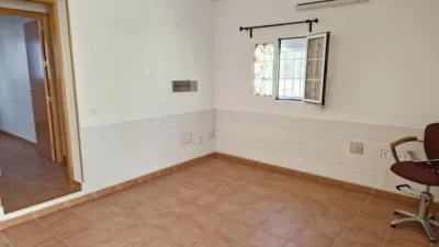 Chalet on Calle de la Jumilla photo 34