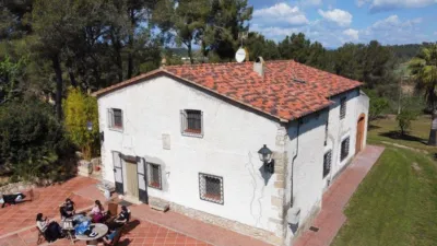 Rustic finca on Disseminat Street photo 11
