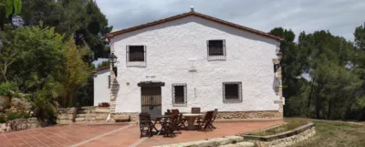 Rustic finca on Disseminat Street photo 3