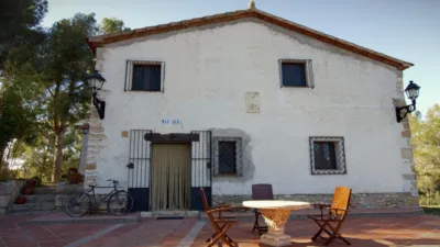 Rustic finca on Disseminat Street photo 44