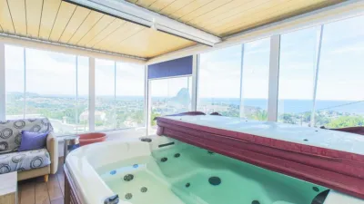 Chalet on Calle Cucarres Les photo 19