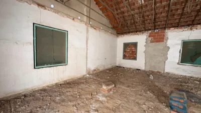 Semi-detached house on Carrer de Santa Pola photo 8
