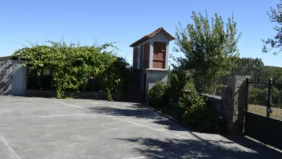 Rustic finca at Calle Alende-Pereira, No. 8 photo 8