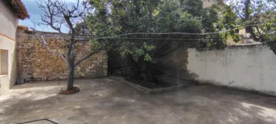 Casa en venta en Castralvo - Villaespesa - Aldehuela, Pedanías (Teruel Capital) de 65.000 €