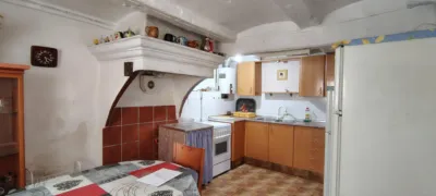 Casa en venta en Castralvo - Villaespesa - Aldehuela, Pedanías (Teruel Capital) de 65.000 €