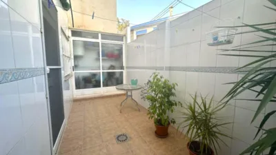 Semi-detached house on Calle de Meseguer photo 15