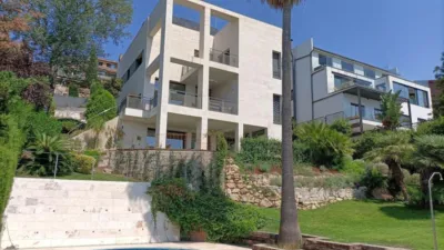 Chalet on Carrer de Jaume Huguet photo 23