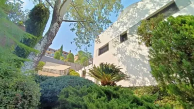 Chalet on Carrer de Jaume Huguet photo 2