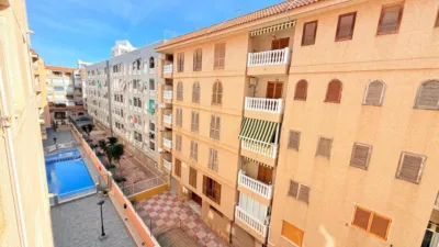 Apartment on Urbano Arregui Street photo 28
