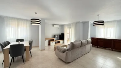 Apartment on Urbano Arregui Street photo 5
