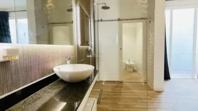 Apartment on San Vicente Street photo 13