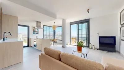 Semi-detached house on Carrer Mariola photo 4