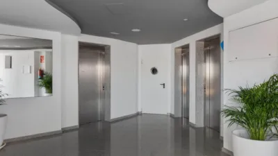 Apartment on Paseo Algeciras photo 44