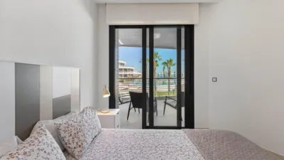Apartment on Paseo Algeciras photo 59