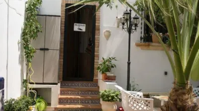 Terraced house in Carrer de la Pau photo 16