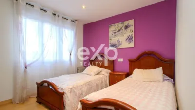 Chalet en venta en Calle de las Gardenias, 49 - Vista 3