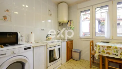 Chalet en venta en Calle de las Gardenias, 49 - Vista 6