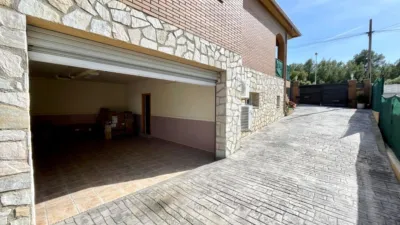 Chalet on Carrer dels Comtes de Barcelona photo 32