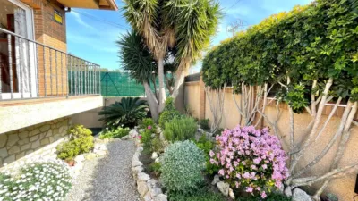 Chalet on Carrer dels Comtes de Barcelona photo 35