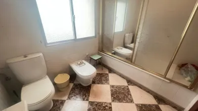 Piso en venta en Castilla La Mancha, Almadén de 45.000 €