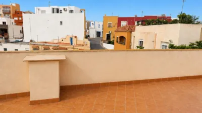 Apartment on Pablo Iglesias Street photo 8
