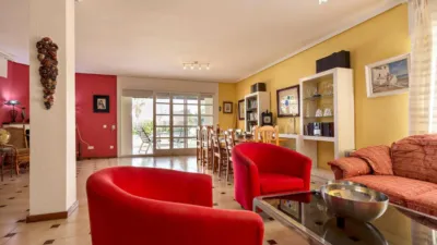 Chalet on Calle del Nogal photo 10