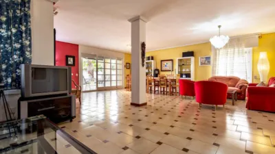 Chalet on Calle del Nogal photo 11
