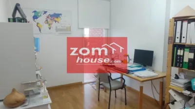 Piso en venta en Avenida de Valladolid, cerca de Calle de Ávila, Zona Avenida de Valladolid-Barriada Yagüe (Soria Capital) de 250.000 €
