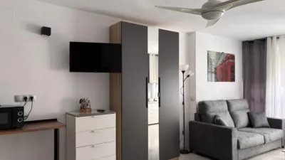 Estudio en alquiler en Urbanización Costa del Oro, Torrox de 700 €<span>/mes</span>