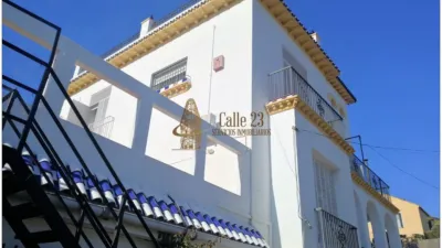 Chalet en El Conquero photo 12