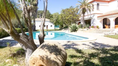 Rustic finca at 26 Torrent de La Serralta Street photo 5